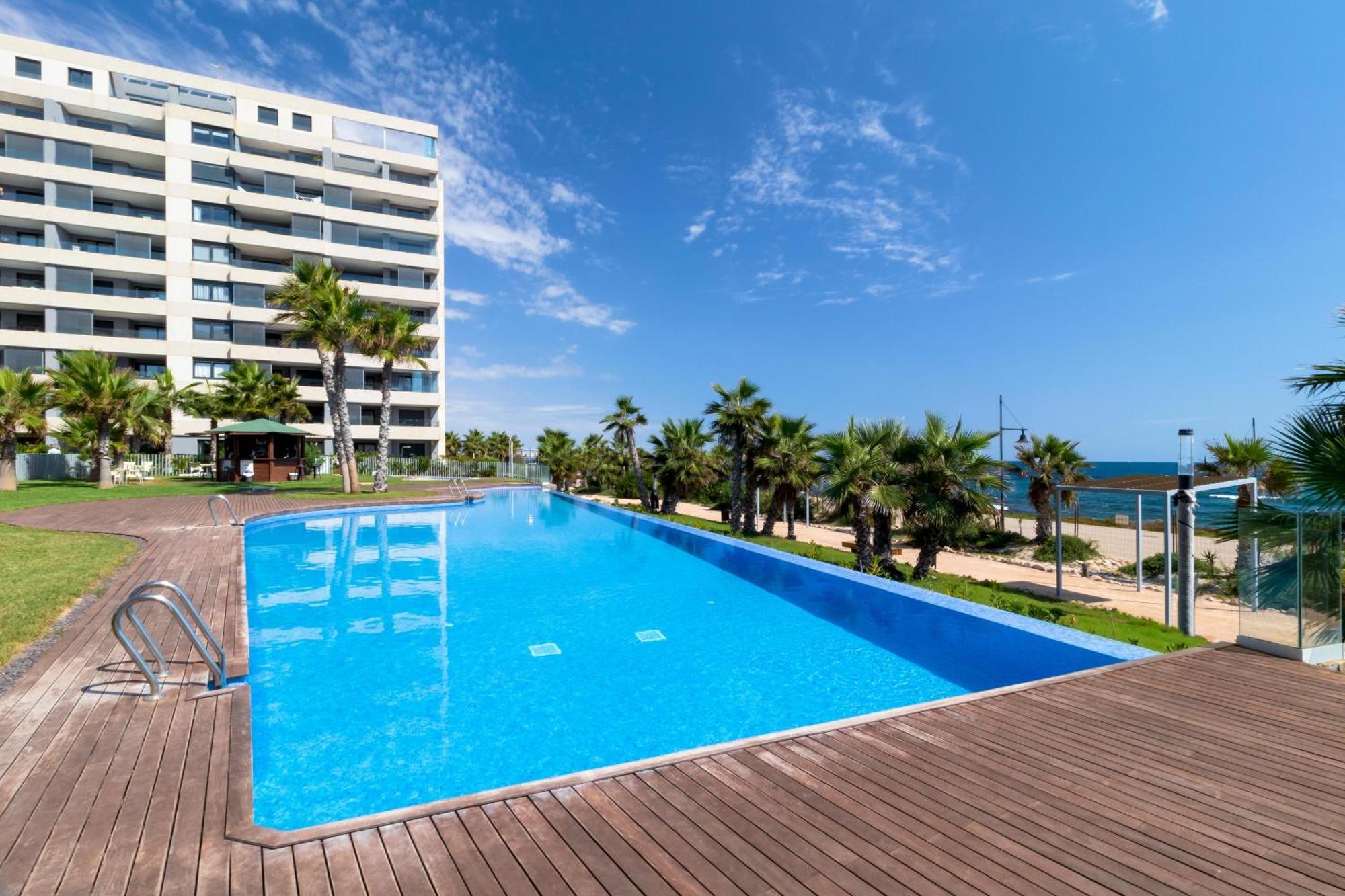 Espanatour Yuliana Torrevieja Bagian luar foto